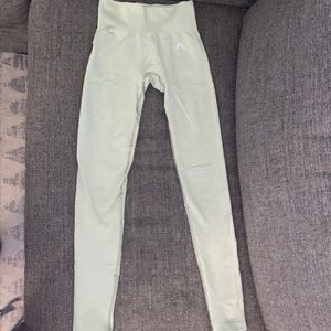 ONER ACTIVE pistachio leggings